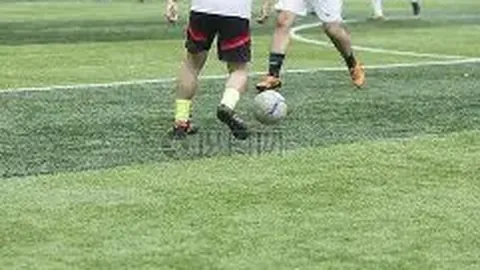 《曼联果断挥别伦敦总部，提前终止十年租约，开启成本优化新篇章》